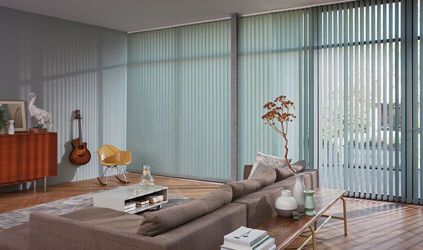 Luxaflex verticale jaloezieen bij Roobol