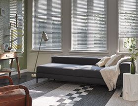 Luxaflex horizontale jaloezieën bij Roobol
