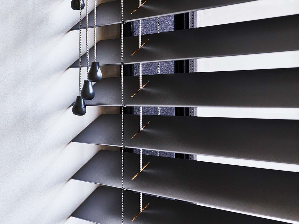 Houten jaloezie bece | 16786 Deep Black