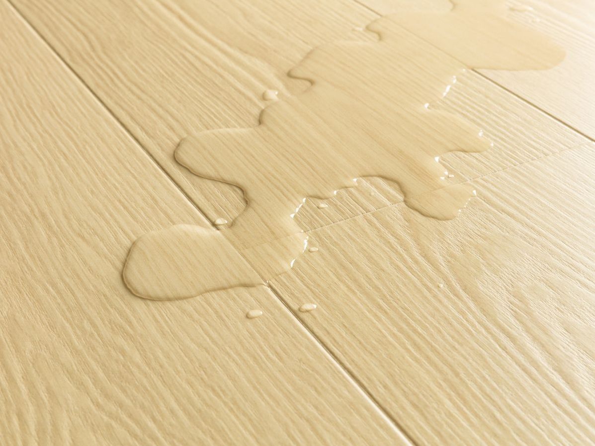 Quick-step impressive | lM8254 