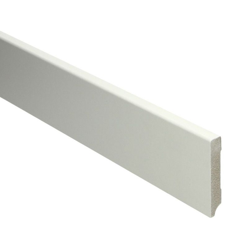 Hoge plint Modern crèmewit