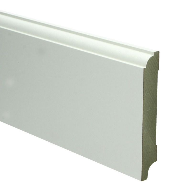 Hoge plint Eigentijds wit