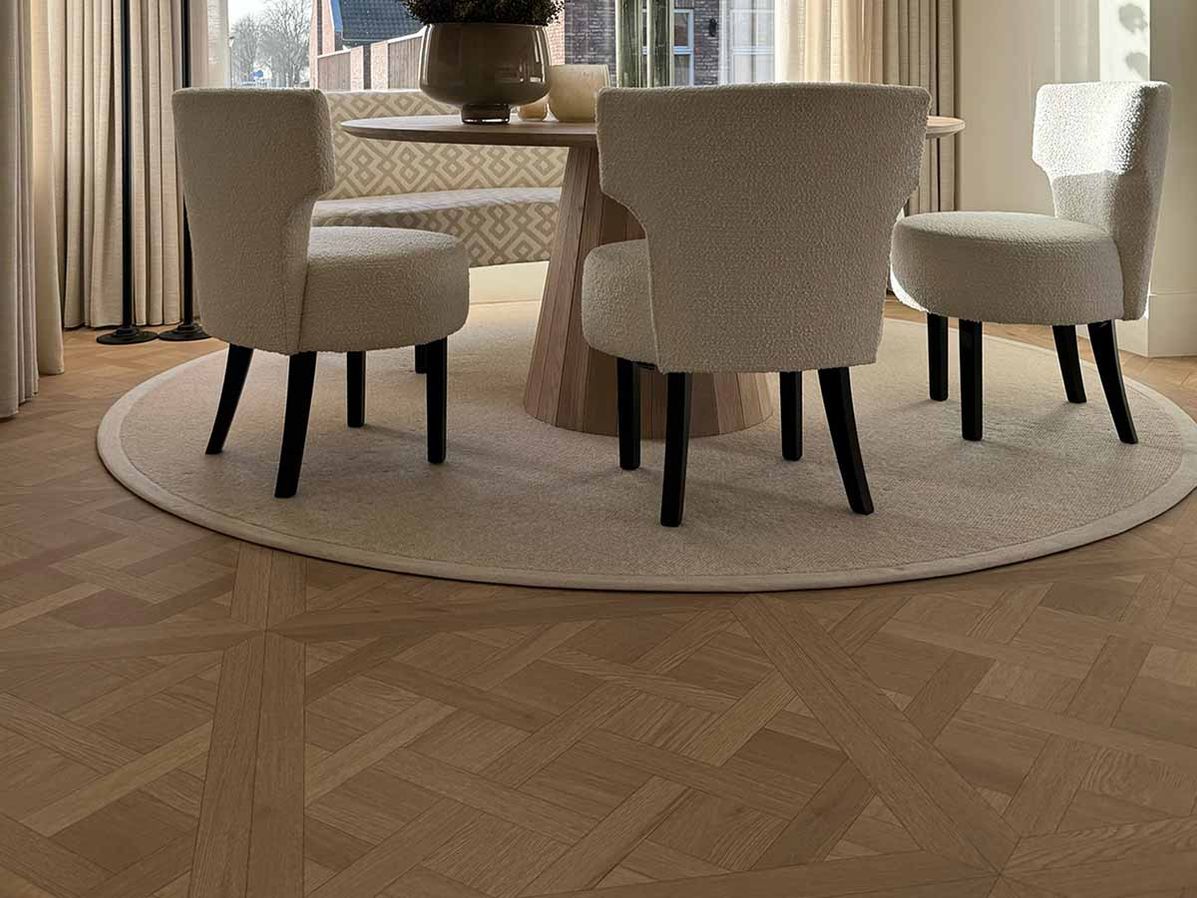 Vinyl Dynamic Versailles| V10