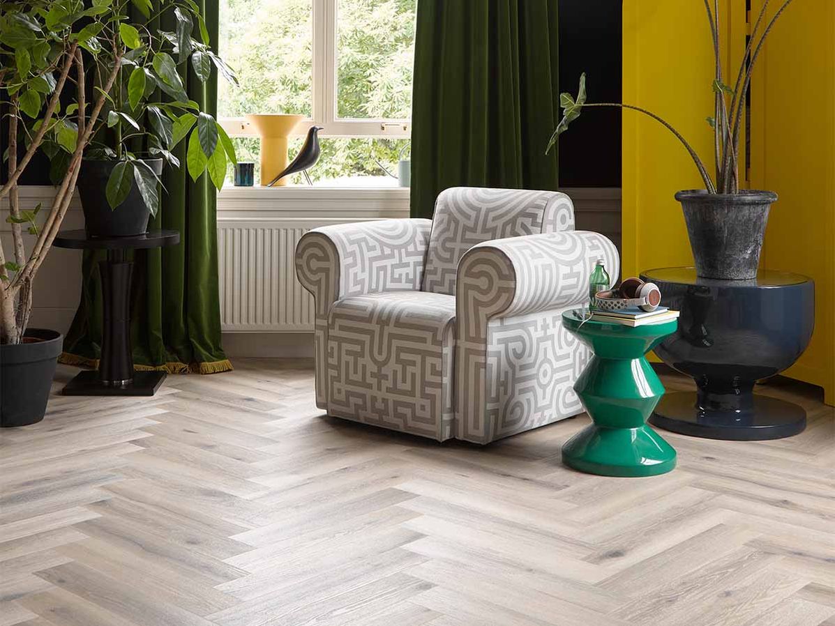 PVC Forest Oak visgraat | Nutmeg