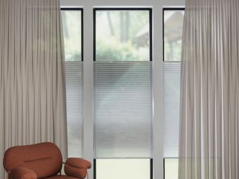 Plisségordijn R-line crème