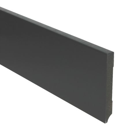 Hoge plint Modern zwart