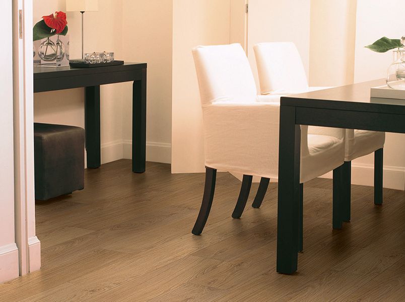 Laminaat Quick-Step Classic eik natuurvernist 8 mm dik merk Quick ... Laminaat Quick-Step Classic eik natuurvernist 8 mm dik merk Quick ...