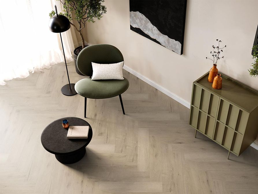 EVC vloer Puro visgraat EIR smoky